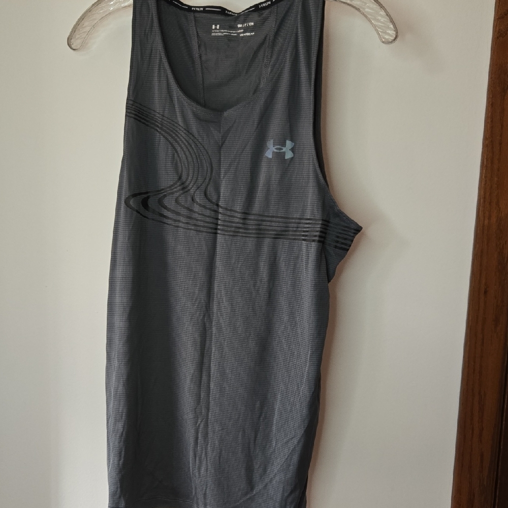 Under Armour Black and White Fitted Tank
